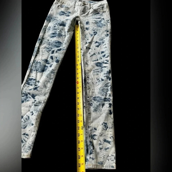 American Eagle Jegging Super Stretch Women's Size 2 Jeans Tie Dye Acid Wash NEW - Picture 3 of 6